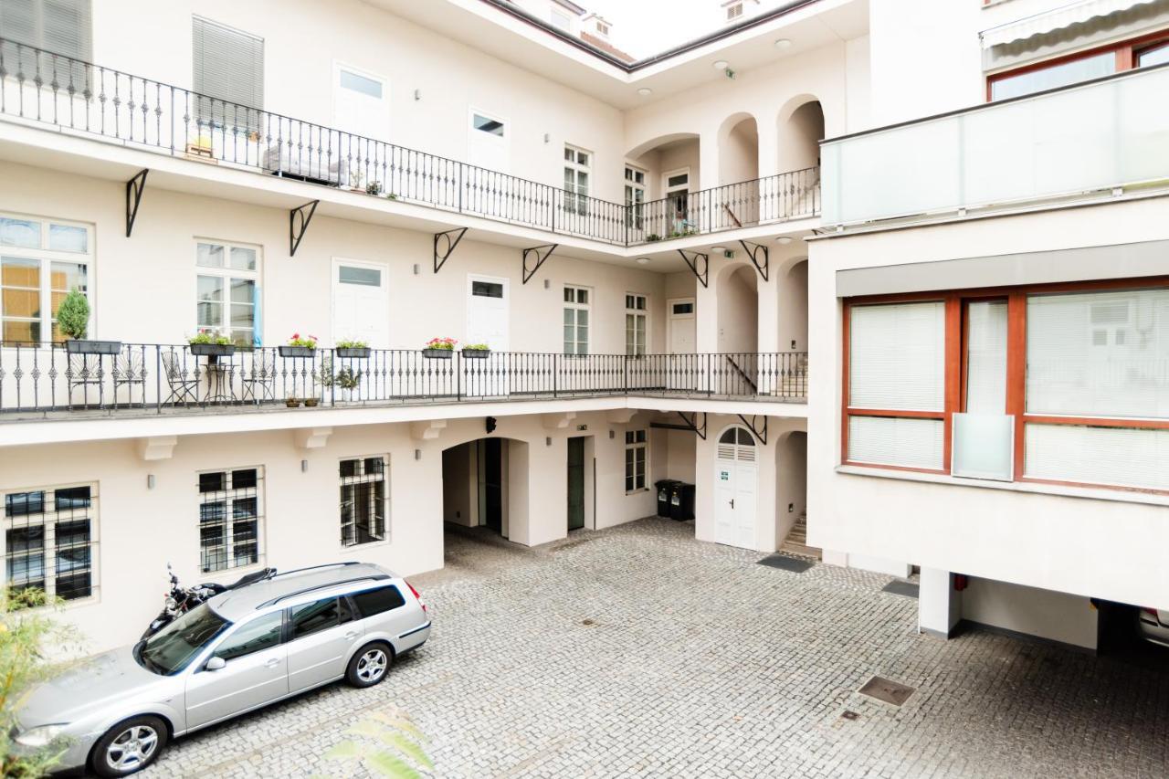 Apartment Gesse Kollarova Praga Exterior foto